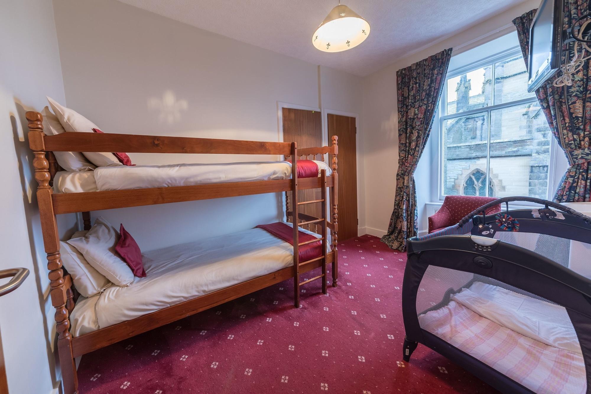 Pentland Hotel Терсо Екстер'єр фото